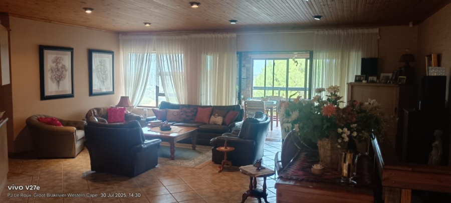 6 Bedroom Property for Sale in Groot Brakrivier Central Western Cape
